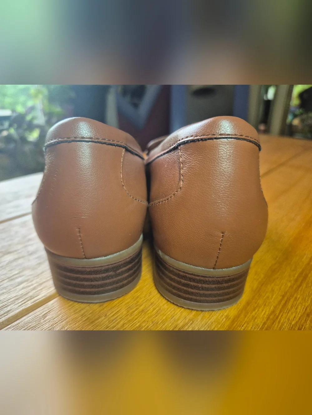 Clarks Women's Juliet Shine Tan Leather Loafers - Size 8